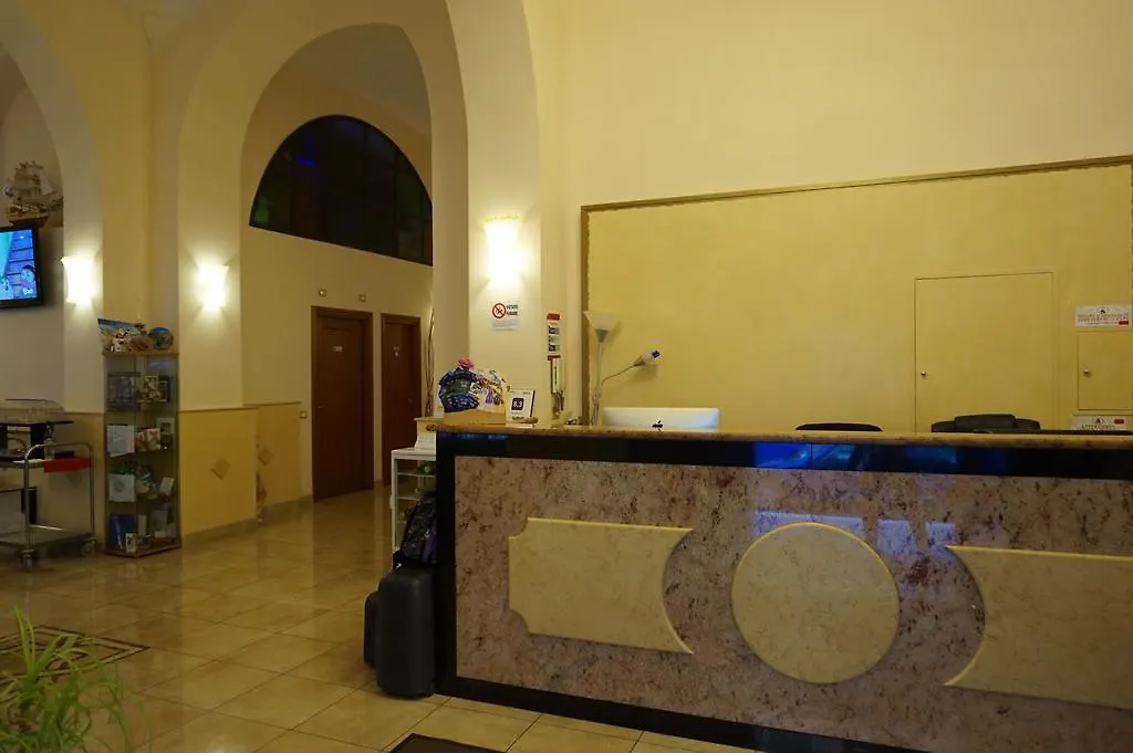 **  Hotel Maryelen Rom Italien
